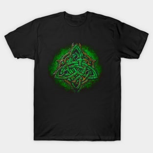 Celtic Irish Knot Design - St Patrick T-Shirt